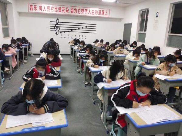 常德德才科技职业学校,常德招生就业,电子商务专业学校,专业学校报考哪里好